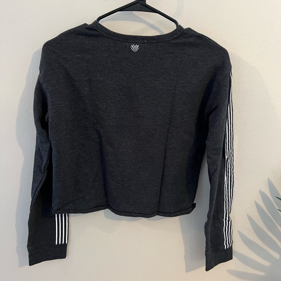 Forever21 Cropped Sweatshirt - Picture 2 of 3